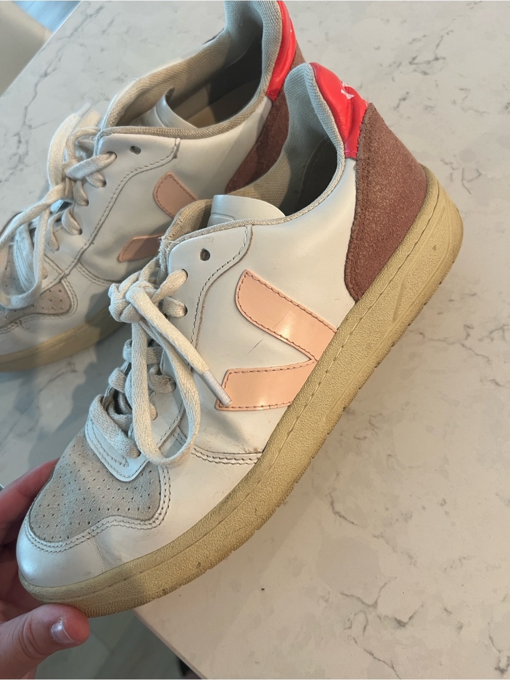 VEJA CAMPO CHROMEFREE LEATHER SNEAKERS Extra White/Petale Rose
